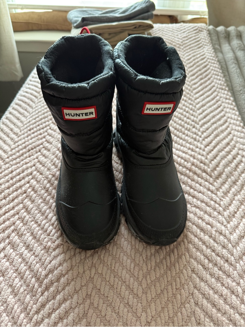 Hunter Intrepid Short Snow Boots